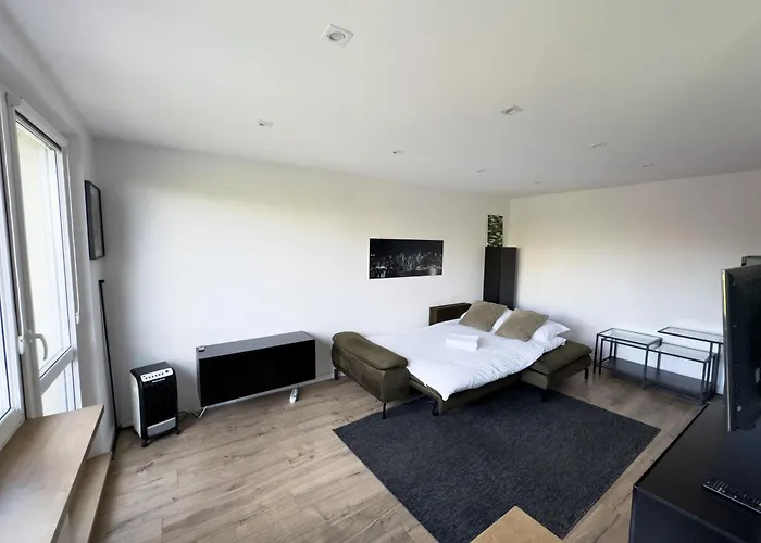 Osiedle Przyjazni Comfort By Bookinghost Apartamento Poznan