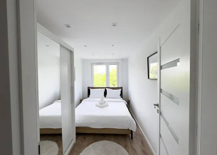 Osiedle Przyjazni Comfort By Bookinghost Apartamento