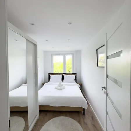 Osiedle Przyjazni Comfort By Bookinghost Appartement